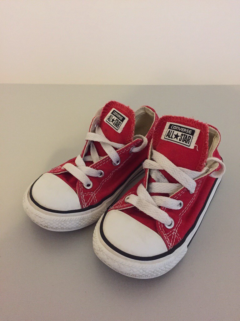 converse kids size 9